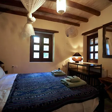Great Stone House 2 Bedrooms Sea View *