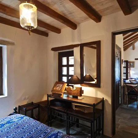 Great Stone House 2 Bedrooms Sea View فيلة *